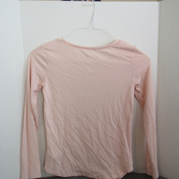 OLD NAVY Cute Kids Grachic Top (Size 10-12) - Picture 3 of 5